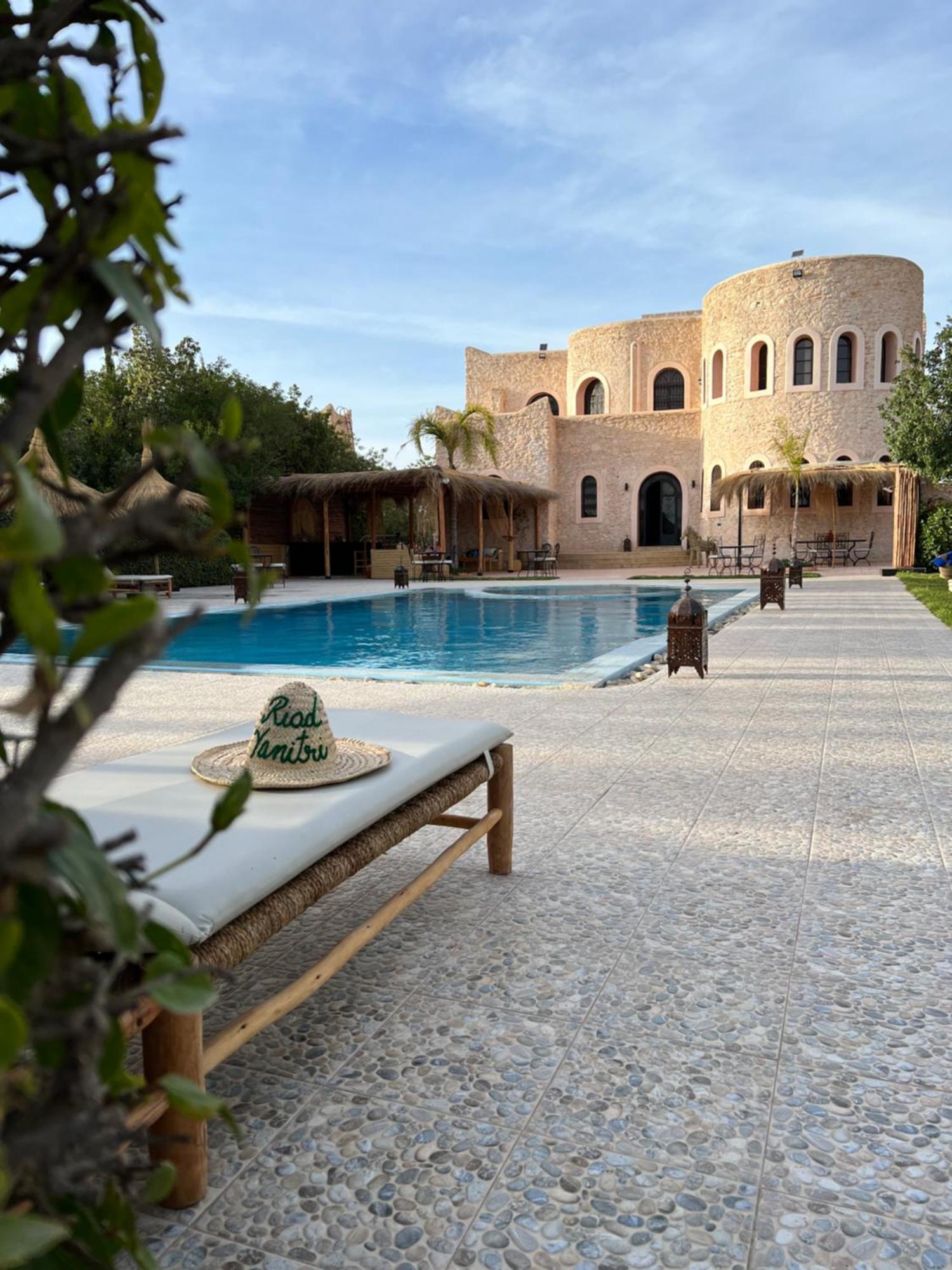 Riad Yanitri Piscine Chauffee 에사우이라 외부 사진
